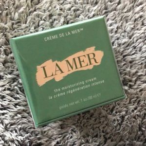 Moisturizing cream by La Mer